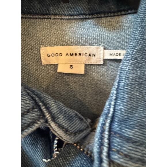 Good American Short Sleeve Point Collar Straight  Denim jumpsuit - Picture 3 of 5